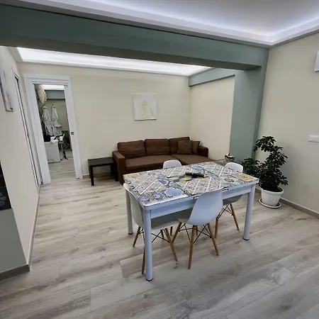 Vista Mare גיארדיני נאקסוס